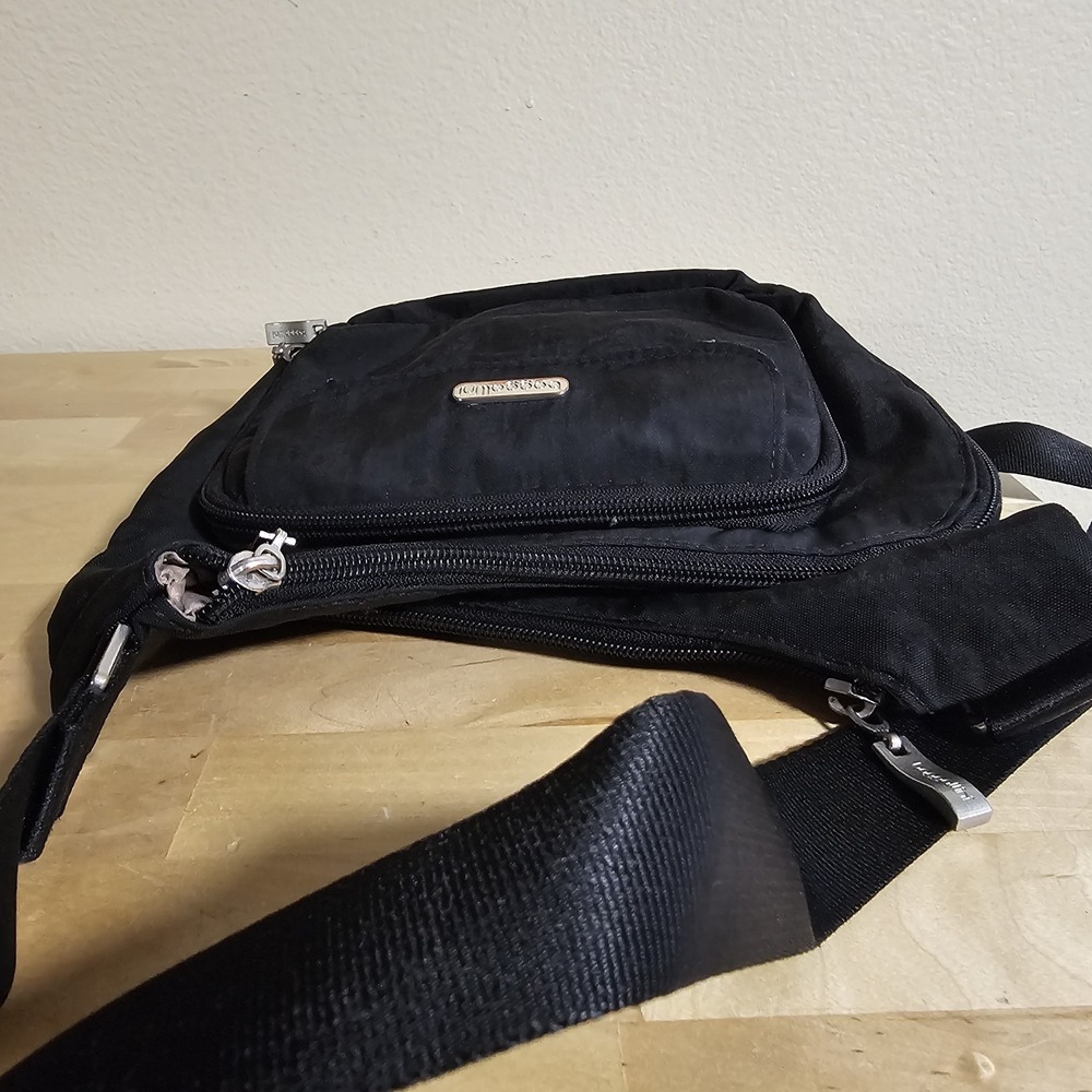 Baggallini Multipocket Criss Cross Zipper Crossbody Purse Travel Bag Sporty - Picture 4 of 13